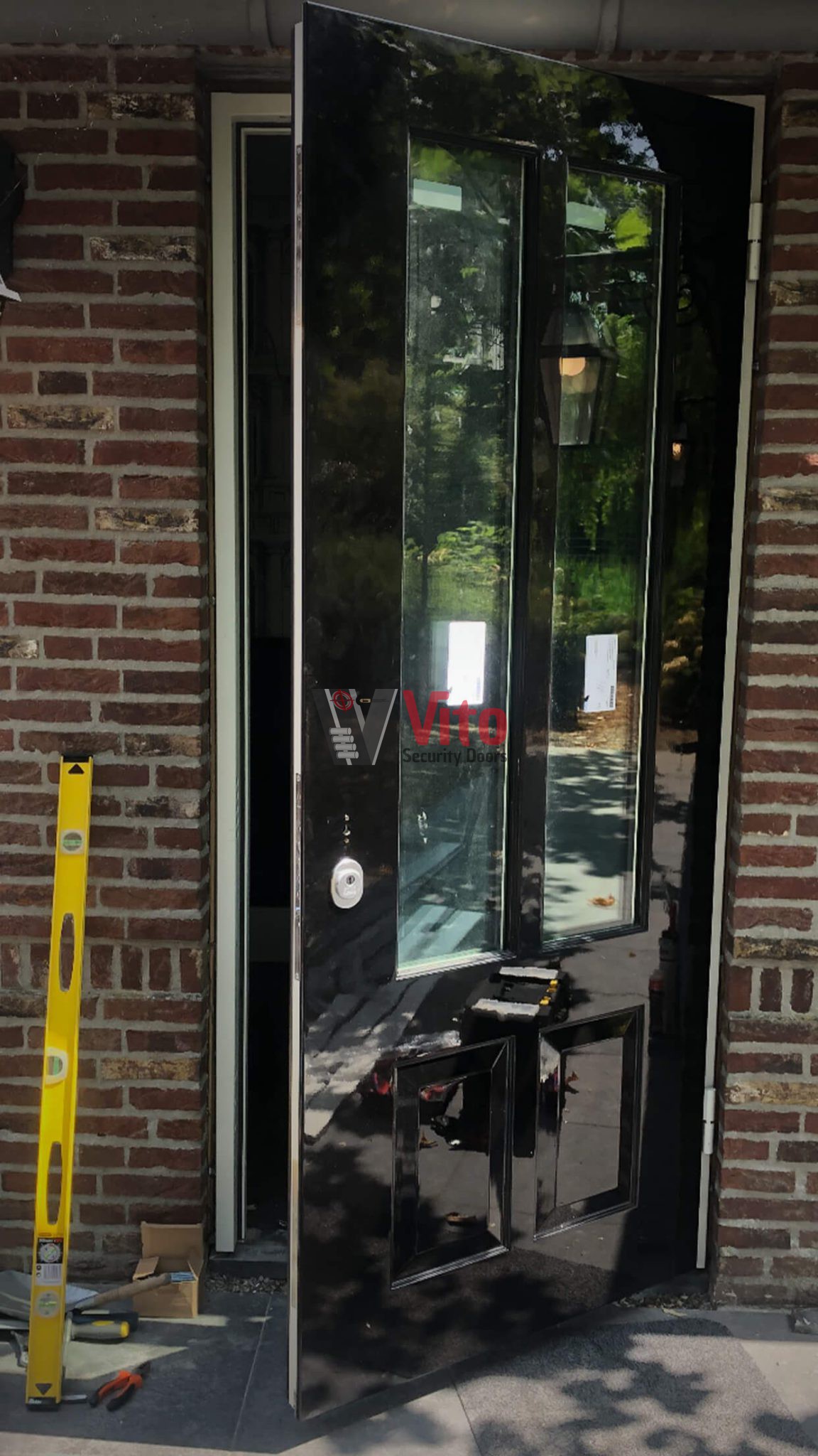 saferoom lounge