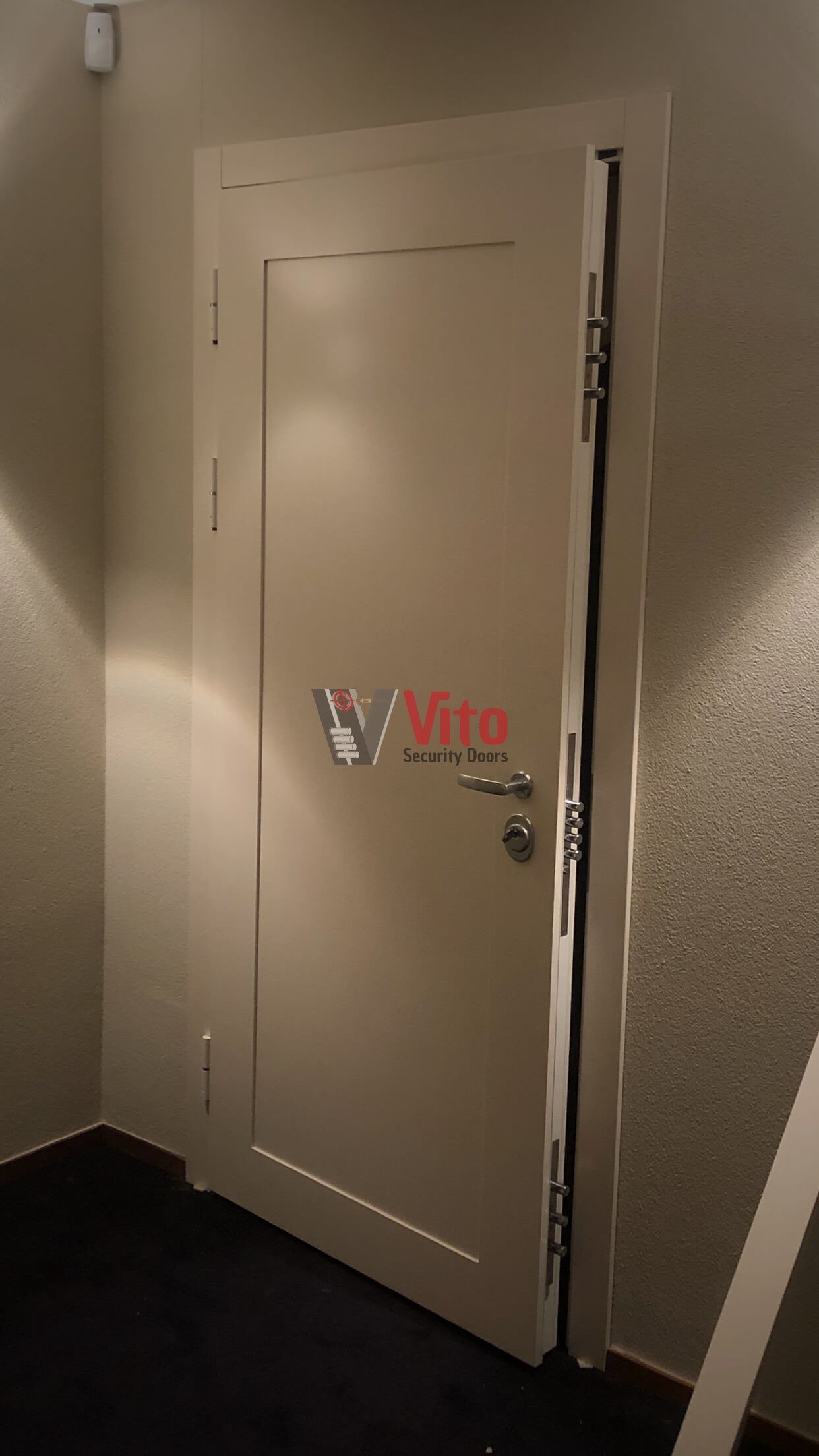 saferoom deur Blaricum